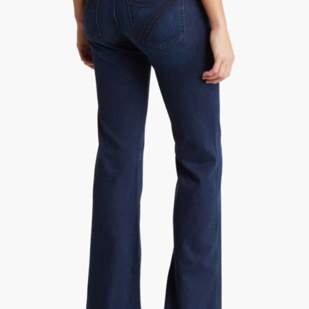 Women's Dark Blue Jeans